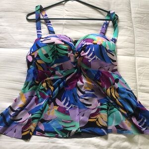 3x swim top